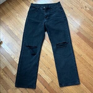 Women’s Black Distressed Jeans